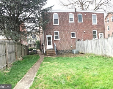 2413 W 16th Street - Photo Thumbnail 24