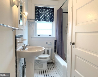 2413 W 16th Street - Photo Thumbnail 20