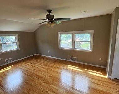 132 Devonshire Road - Photo Thumbnail 10