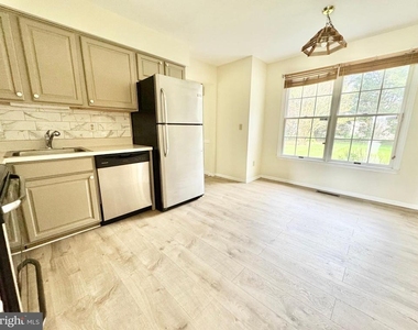 501 Falcon Drive - Photo Thumbnail 10