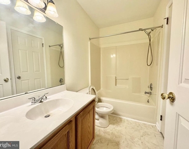 501 Falcon Drive - Photo Thumbnail 26