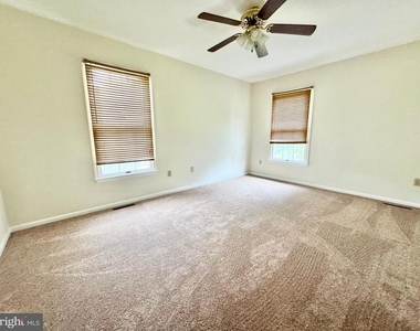 501 Falcon Drive - Photo Thumbnail 22