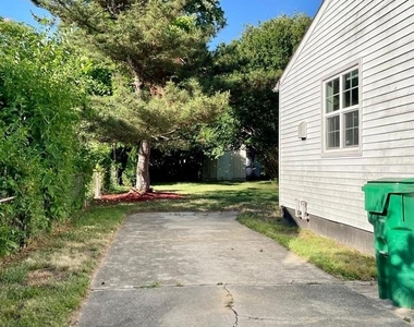 19 Hickory Lane - Photo Thumbnail 21