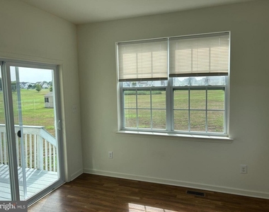 453 Jockey Hollow Drive - Photo Thumbnail 14