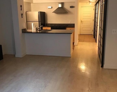 631 D Street Nw - Photo Thumbnail 2