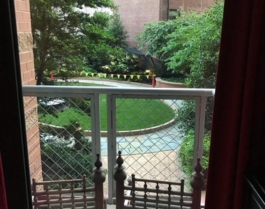 631 D Street Nw - Photo Thumbnail 10