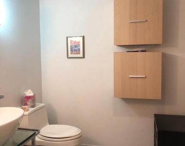 631 D Street Nw - Photo Thumbnail 5
