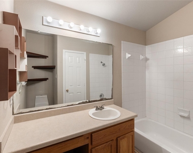 13326 James Monroe St - Photo Thumbnail 10