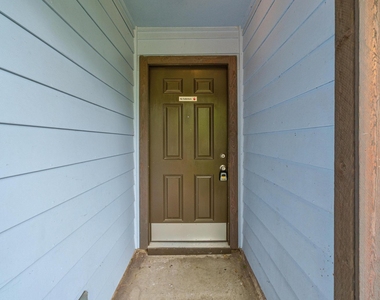 16402 Malden Dr - Photo Thumbnail 22