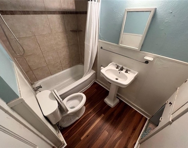 4902 Caswell Ave - Photo Thumbnail 13