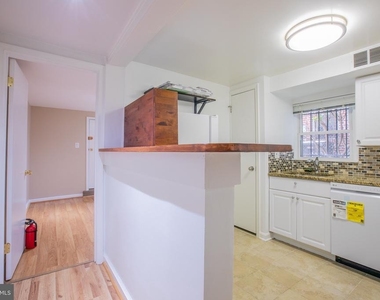 1706 U Street Nw - Photo Thumbnail 4