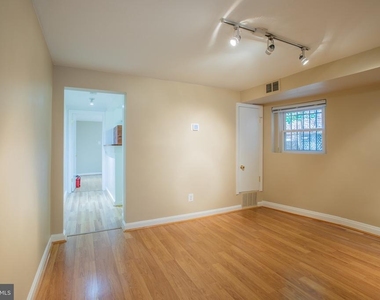 1706 U Street Nw - Photo Thumbnail 3