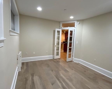1529 Q Street Nw - Photo Thumbnail 11