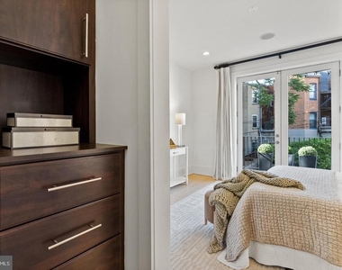 1617 Swann Street Nw - Photo Thumbnail 15