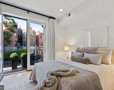 1617 Swann Street Nw - Photo Thumbnail 11