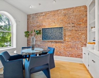 1617 Swann Street Nw - Photo Thumbnail 9