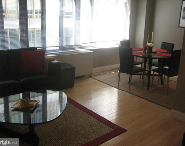 1711 Massachusetts Avenue Nw - Photo Thumbnail 8