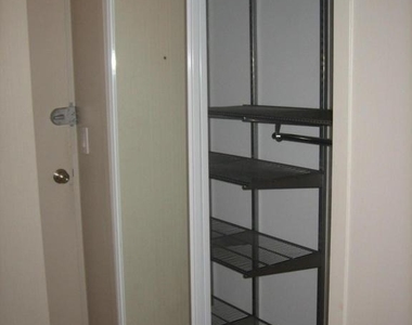 1711 Massachusetts Avenue Nw - Photo Thumbnail 15