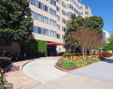 1711 Massachusetts Avenue Nw - Photo Thumbnail 1