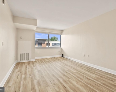 800 4th Street Sw - Photo Thumbnail 9