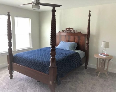 1051 Kenney Fort Xing - Photo Thumbnail 11