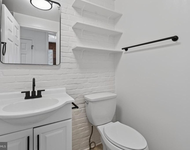 1810 Florida Avenue Nw - Photo Thumbnail 6