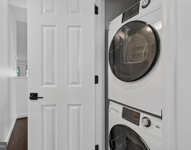 1810 Florida Avenue Nw - Photo Thumbnail 8