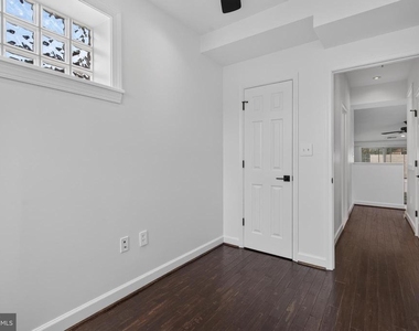 1810 Florida Avenue Nw - Photo Thumbnail 5