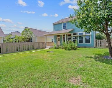 216 Greene Dr - Photo Thumbnail 18