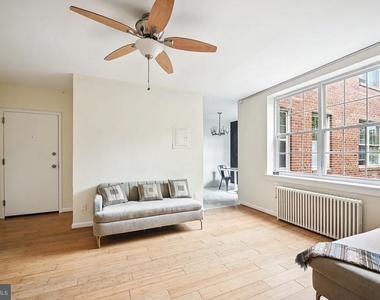 939 Longfellow Street Nw - Photo Thumbnail 7