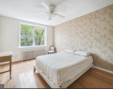 939 Longfellow Street Nw - Photo Thumbnail 8