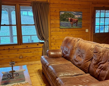 623 Appaloosa Dr - Photo Thumbnail 3