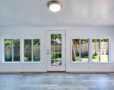 2815 Inridge Dr - Photo Thumbnail 15