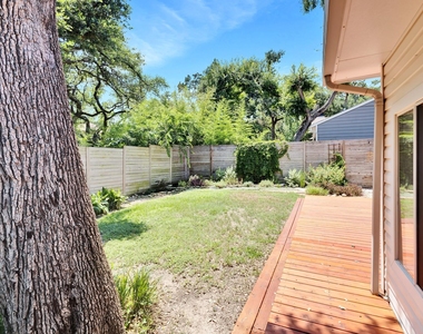 2815 Inridge Dr - Photo Thumbnail 30
