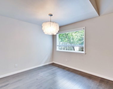 2815 Inridge Dr - Photo Thumbnail 6