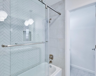 2815 Inridge Dr - Photo Thumbnail 20