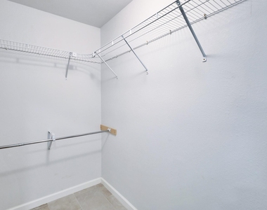 2815 Inridge Dr - Photo Thumbnail 21