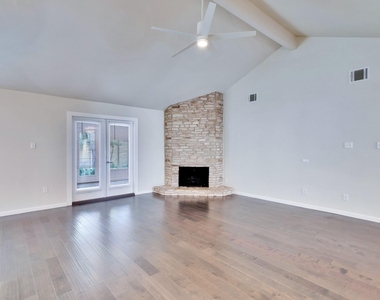 2815 Inridge Dr - Photo Thumbnail 12