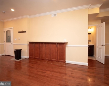 648 Newton Place Nw - Photo Thumbnail 5