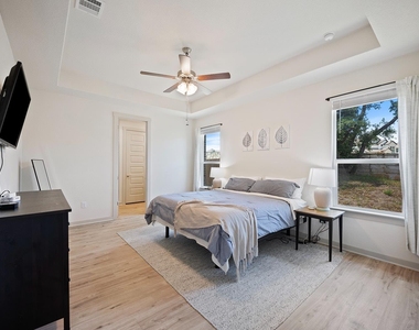 900 Balsora Cv - Photo Thumbnail 10