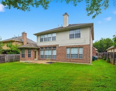 10008 Lachlan Dr - Photo Thumbnail 26