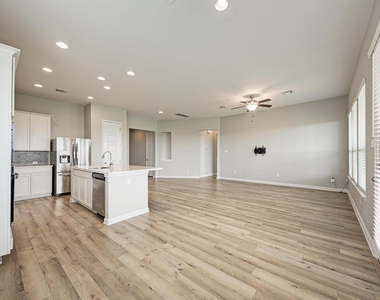 4428 Mandalin St - Photo Thumbnail 19