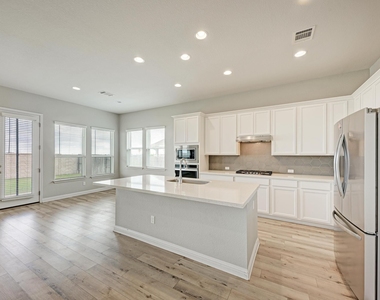 4428 Mandalin St - Photo Thumbnail 10