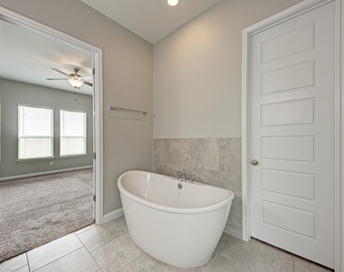 4428 Mandalin St - Photo Thumbnail 23