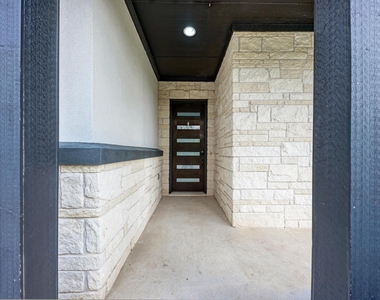 4428 Mandalin St - Photo Thumbnail 3