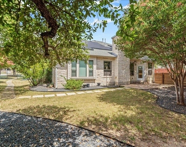 5301 Deerwood Ln - Photo Thumbnail 25
