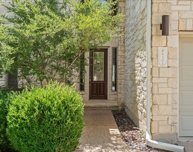5301 Deerwood Ln - Photo Thumbnail 27