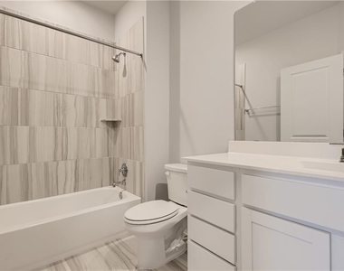 605 W South St - Photo Thumbnail 14