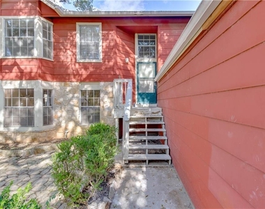4200 Everest Ln - Photo Thumbnail 39