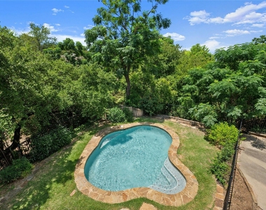 101 Firebird St - Photo Thumbnail 17